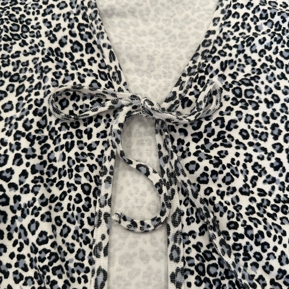 Brandy Melville/ John Galt Tie-front Leopard Print Sweater - Picture 2 of 4